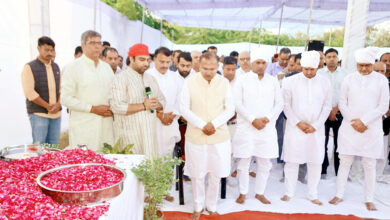 Photo of इंदिरा देवनानी के उठावना (पगड़ियू ) रस्म में संवेदनाओं का ज्वार उमड़ा