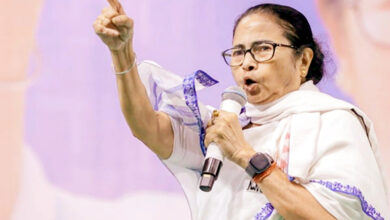 Photo of ममता का एनआरसी विरोध, मुस्लिम वोटरों को एकजुट रखने की कोशिश
