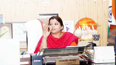 Photo of शहर की विभिन्न अव्यवस्थाओं को सुधारने को लेकर हुयी नगर निगम की बैठक