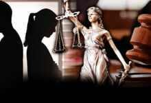 Photo of जब कानून और समाज आमने–सामने खड़े हों