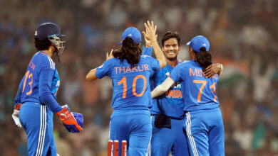 Photo of भारत के पास द.अफ्रीका को हरा महिला वन डे क्रिकेट विश्व कप जीतने की अधूरी साध पूरी करने का मौका
