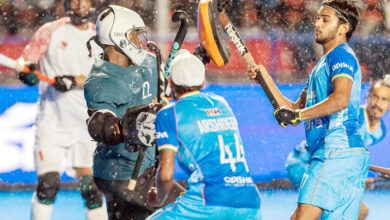 Photo of बारिश के बीच भारत के स्ट्राइकर दिलराज, अर्शदीप व मनमीत के स्टिक से ओमान के खिलाफ गोल बरसे