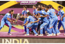 Photo of हरमनप्रीत की अगुआई में भारत की बेटियों ने हर-मन की साध पूरी कर जीता महिला वनडे क्रिकेट विश्व कप