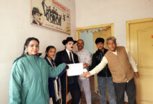 Photo of चार्ली चैपलिन की पुण्यतिथि पर राजन कुमार ने दी श्रद्धांजलि