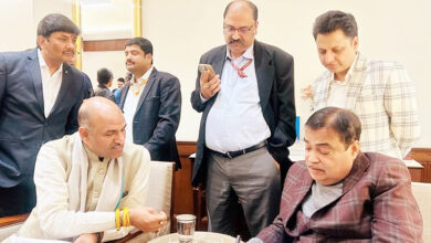 Photo of सांसद सी.पी.जोशी ने केंद्रीय मंत्री नितिन गडकरी से की मुलाकात