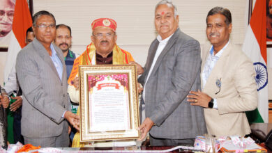 Photo of विधानसभाध्यक्ष वासुदेव देवनानी का उदयपुर की संस्थाओं ने किया अभिनन्दन