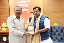 Photo of विधानसभाध्यक्ष वासुदेव देवनानी की नितिन नबीन से शिष्टाचार भेंट