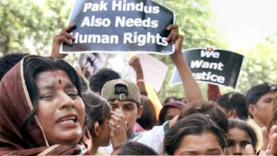 Photo of पाक में हिन्दू-सिख अल्पसंख्यकों की चिन्ताजनक तस्वीर