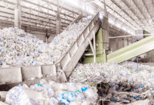 Photo of रीसाइक्लिंग हमारे प्लास्टिक संकट को हल नहीं कर सकती