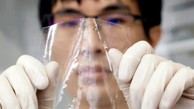 Photo of वैज्ञानिकों ने नए प्लास्टिक विकसित किए जो सुरक्षित रूप से टूट जाते हैं