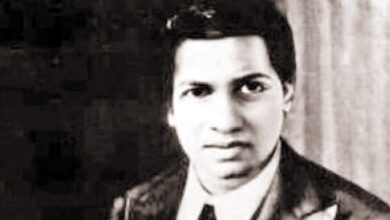 Photo of रामानुजन: वह आदमी जो अनंत को जानता था