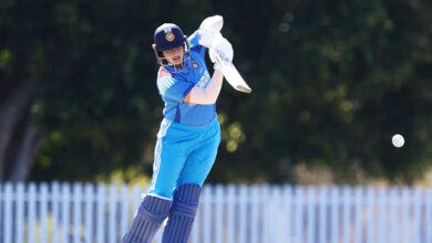 Photo of शैफाली वर्मा आईसीसी टी 20 महिला बल्लेबाजी रैंकिंग में छठे स्थान पर, स्मृति तीसरे पर बरकरार