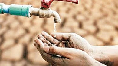 Photo of जल का विस्मरण : आधुनिकता, अहंकार और सूखती हुई धरती