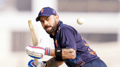 Photo of विराट कोहली व पंत के अर्द्धशतकों से दिल्ली की गुजरात पर रोमांचक जीत