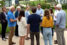 Photo of पश्चिम में कम्युनिटी लिविंग का बढ़ता चलन