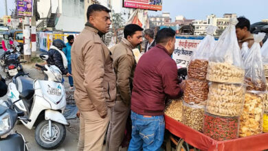 Photo of बंगाली कोठी से दून विश्वविद्यालय चौक तक अतिक्रमण हटाया गया