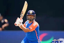 Photo of दिल्ली इशांत की घातक गेंदबाजी और नीतिश राणा के अर्द्धशतक से हरियाणा को हरा ग्रुप डी में शीर्ष पर