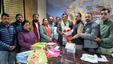 Photo of उत्तरांचल प्रेस क्लब के भवन निर्माण को जल्द पूरा कराने के लिए प्रशासन गंभीर : तिवारी