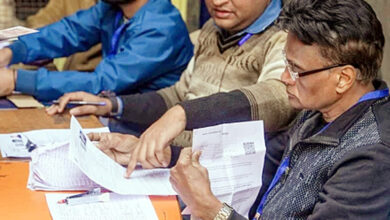 Photo of यूपी में सवा करोड़ वोटरों के नाम कटने का संकट 75% हिंदू, योगी सरकार पर खतरे की घंटी