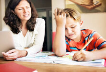 Photo of पढ़ाई के नाम पर बच्चों से छिनता बचपन