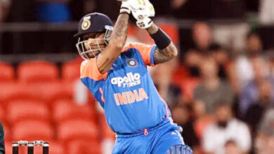Photo of भारत के कप्तान सूर्य कुमार आईसीसी टी 20 बल्लेबाजी रैंकिंग में सातवें स्थान पर, अभिषेक शीर्ष पर कायम