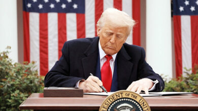 Photo of अमेरिका अपना रहा दोहरे मानदंड