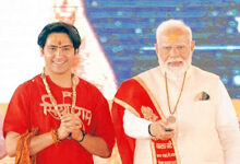 Photo of कौन संत कौन ‘असंत’ ? सांसत में भक्तजन