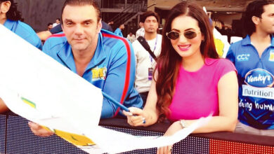 Photo of सीसीएल में ग्लैमर का छक्का: अनुस्मृति सरकार ने मुंबई हीरोज़ के लिए बिखेरा जोश