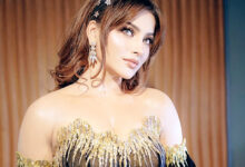 Photo of बैड बनी की जीत पर उर्वशी रौतेला का ग्लोबल सलाम