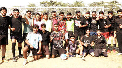 Photo of टीएमयू की महिला क्रिकेट में मेडिकल टीम फिजिकल को 10 विकेट से हराकर फाइनल में