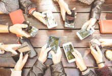 Photo of डिजिटलीकरण की रफ्तार और ‘डिजिटल जहर’ का खतरा