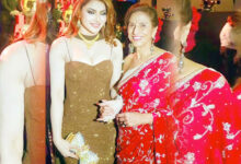 Photo of उर्वशी रौतेला के अंदाज़ पर फिदा हुईं शोभा डे