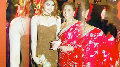 Photo of उर्वशी रौतेला के अंदाज़ पर फिदा हुईं शोभा डे