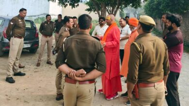 Photo of देश मे लोकतंत्र नाम की कोई चीज नही रह गई है, सन्यासियों का अपमान किया जा रहा है – श्रीमहंत यति रणसिंहानन्द गिरी महाराज