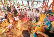 Photo of माँ पीताम्बरा बगलामुखी का महायज्ञ कल्पवृक्ष के समान है : श्रीमहन्त यति रणसिंहानन्द गिरी महाराज