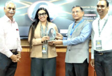 Photo of बस्तर की बेटी ने बढ़ाया छत्तीसगढ़ का मान: अपूर्वा त्रिपाठी बनीं “स्पाइस आइकॉन-2026”