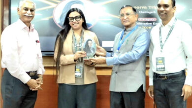 Photo of बस्तर की बेटी ने बढ़ाया छत्तीसगढ़ का मान: अपूर्वा त्रिपाठी बनीं “स्पाइस आइकॉन-2026”