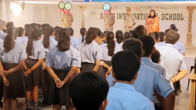 Photo of थाना इंदिरापुरम पुलिस ने ऑपरेशन प्रहार के तहत स्कूलों में चलाया जागरूकता अभियान