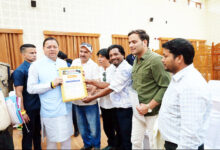 Photo of सीएम से उत्तराखण्ड फिल्म टेलीविजन एंड रेडियो एसोसिएशन के पदाधिकारी मिले