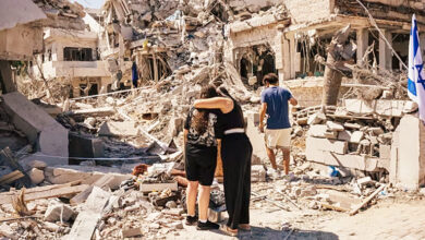 Photo of कहां गए शांति के कपोत उड़ाने वाले?