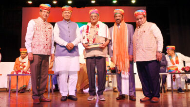 Photo of कला मर्मज्ञ के. सी. मालू नई दिल्ली में राजस्थान संस्था संघ अवार्ड से सम्मानित