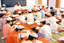 Photo of यूपी में गहराया मदरसा शिक्षकों को जबरन वीआरएस विवाद