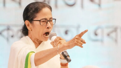 Photo of बंगाल की अस्मिता को बड़ा चुनावी मुद्दा बनाना चाहती हैं ममता