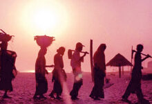 Photo of मजदूर: शहरों का ढांचा बुनने वाले, फिर भी हाशिए पर खड़े सपने