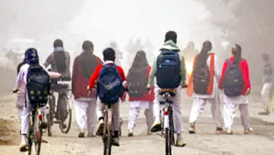 Photo of अधिकार बनाम हकीकत: क्या सच में मुफ्त हैं शिक्षा, स्वास्थ्य और न्याय?