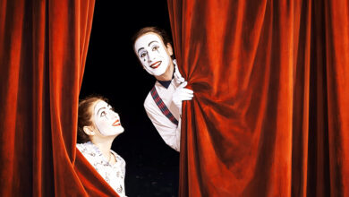 Photo of रंगमंच: वह ‘ऑफलाइन’ दुनिया, जहाँ इमोजी नहीं, असली आँसू बहते हैं