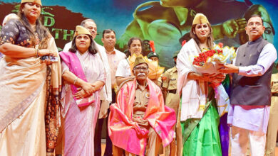 Photo of संसद में ‘आजाद भारत’ फिल्म की विशेष स्क्रीनिंग, आईएनए पूर्व सैनिकों का सम्मान