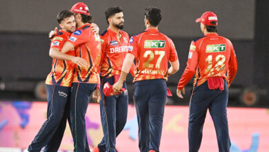 Photo of पंजाब किंग्स की निगाहें हैदराबाद के खिलाफ लगातार चार हार के सिलसिले को तोड़ जीत दर्ज करने पर