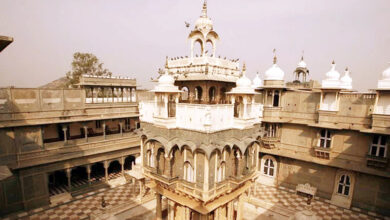 Photo of विश्व धरोहर दिवस : डूंगरपुर का बेजोड़ स्थापत्य नमूना एक थम्बा महल