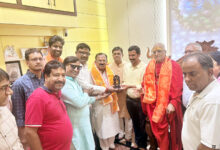 Photo of पुरुषोत्तम मास के अवसर पर हरि सेवा उदासीन आश्रम भीलवाड़ा पहुंचे विधान सभा अध्यक्ष